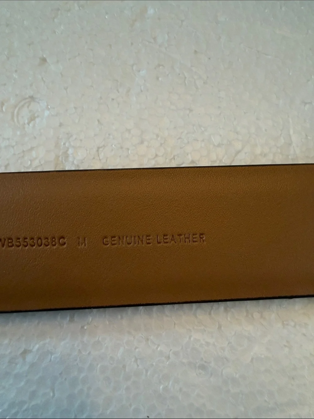 Women’s kate spade navy leather belt with gold buckle M